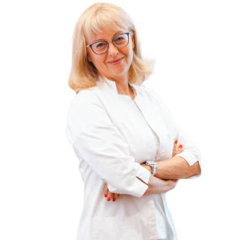 Primarij Darija Strah, dr. medicine